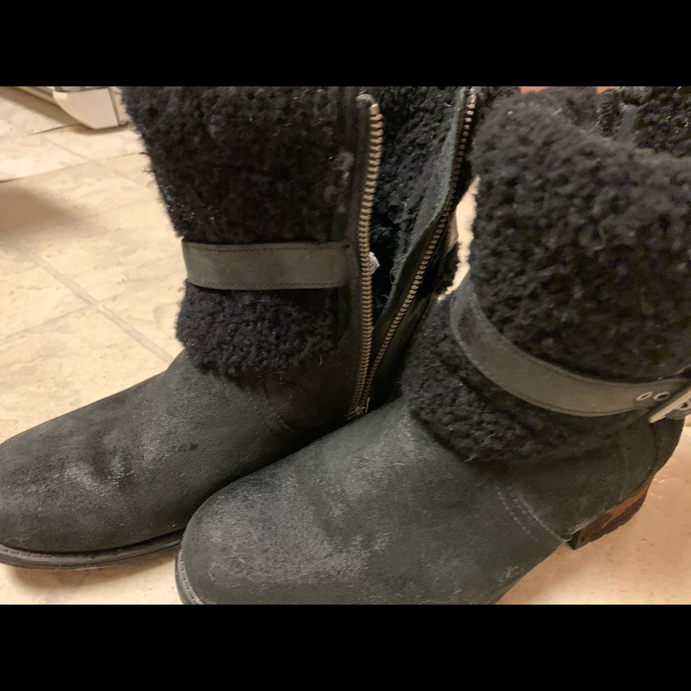 Blayre Ugg Boots Size 8 no box Black, great shape